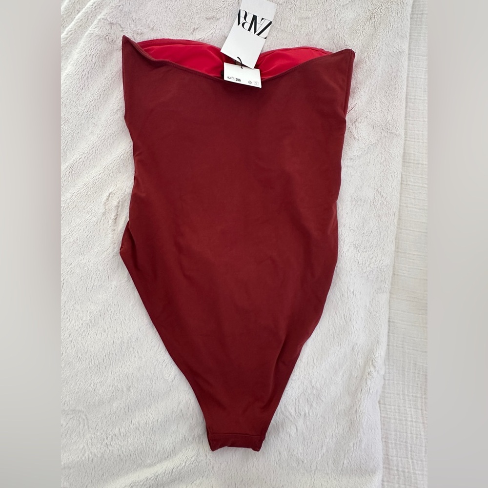 Zara One Piece Swimsuit - Picture 5 of 5